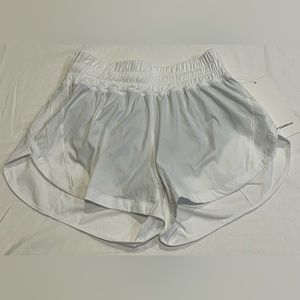 SOLD OUT Lululemon Track That HR Short 3” Lined